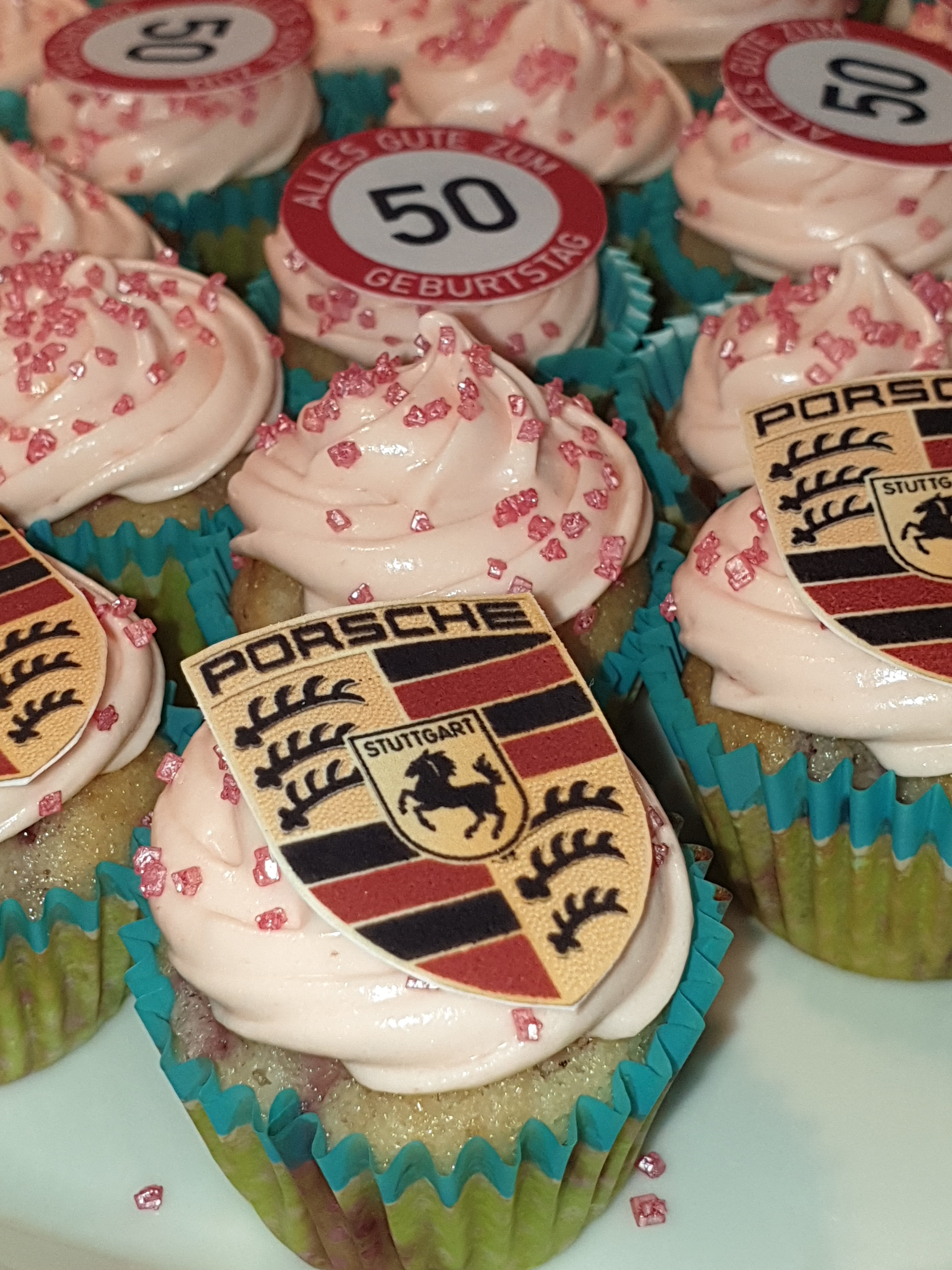 Mini_Cupcakes_Porsche_50